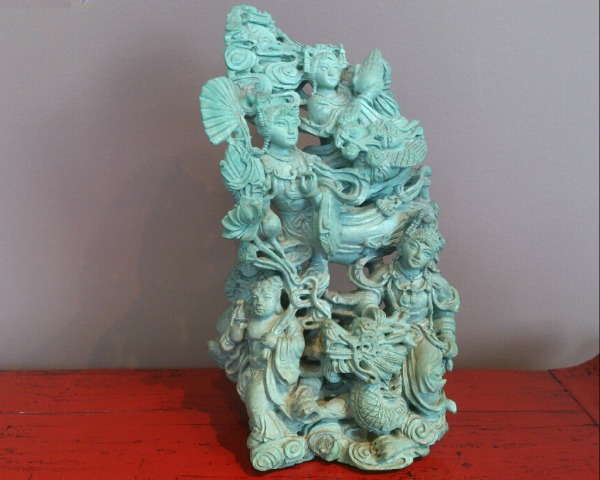 Sculpture groupe déesses en turquoise